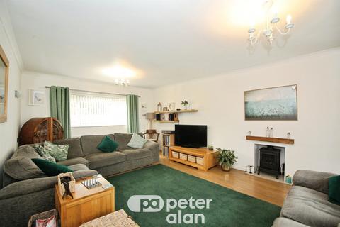 undefined, Greenhill Road, Sebastopol, Pontypool