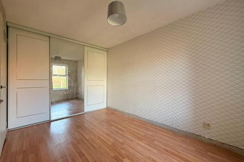 undefined, Gaunton Close, Taunton TA1