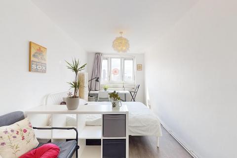3 bedroom apartment to rent, Rahere House Central Street LONDON EC1V