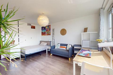 3 bedroom apartment to rent, Rahere House Central Street LONDON EC1V