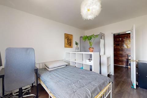 3 bedroom apartment to rent, Rahere House Central Street LONDON EC1V