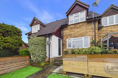 1 bedroom terraced house for sale, Mahon Close, Enfield