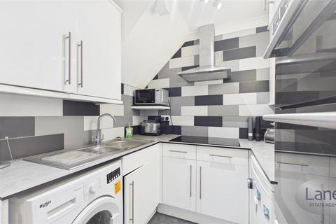1 bedroom terraced house for sale, Mahon Close, Enfield