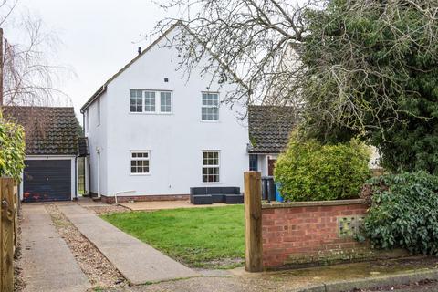 8 Ann Beaumont Way, Hadleigh