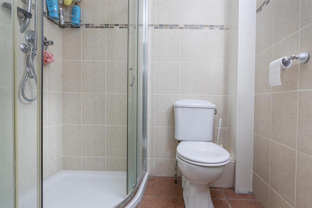 Bramleys Estate Agents - Springhall Gardens - Hudd