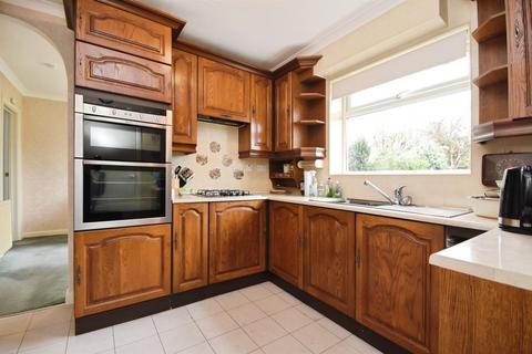 4 bedroom semi-detached house for sale, Longacre, Chelmsford