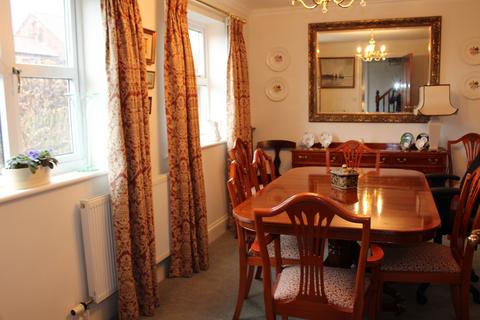 4 bedroom detached house for sale, New Street, Elsham, DN20