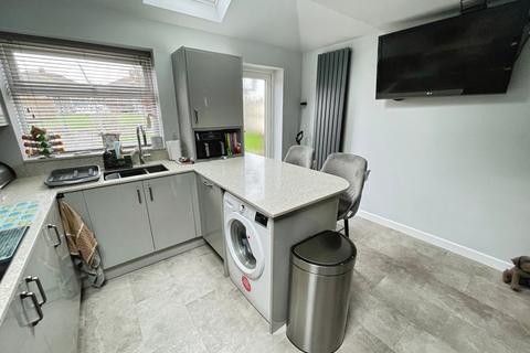 3 bedroom semi-detached house for sale, Beechdale Avenue, Birmingham, B44
