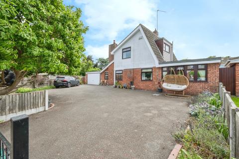 Conifer Close, Ormesby, GREAT YARMOUTH