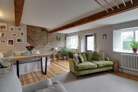 BURNLEE GREEN, LIPHILL BANK ROAD, HOLMFIRTH, HD9