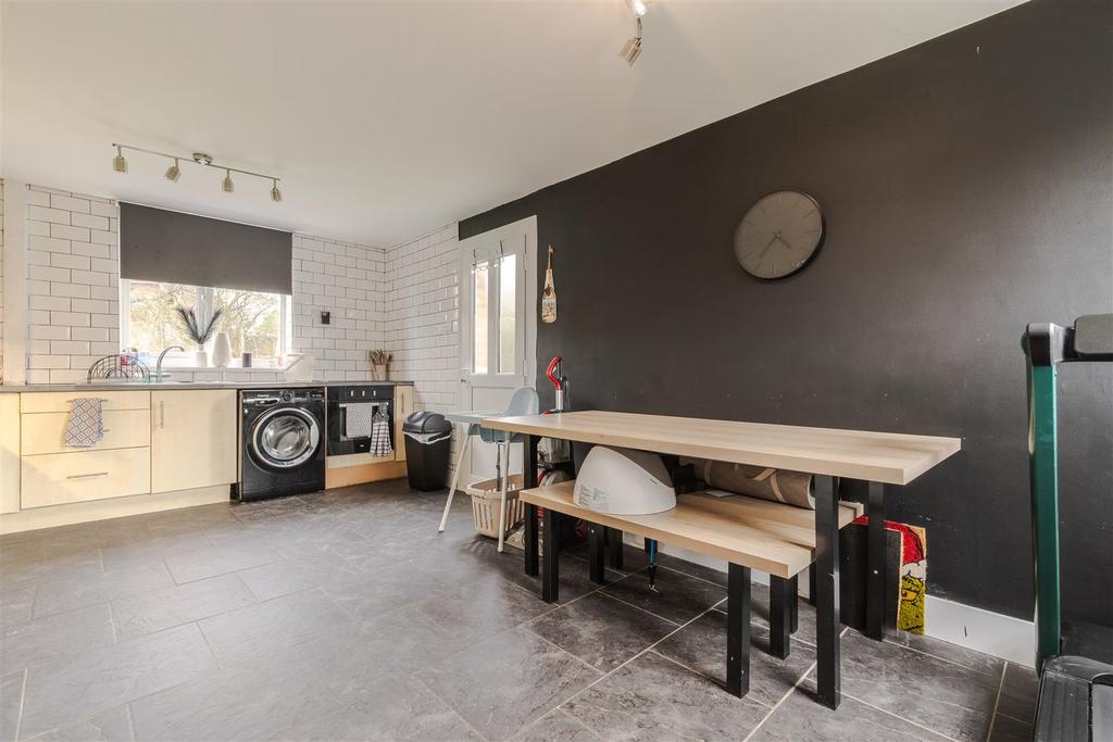Kitchen diner