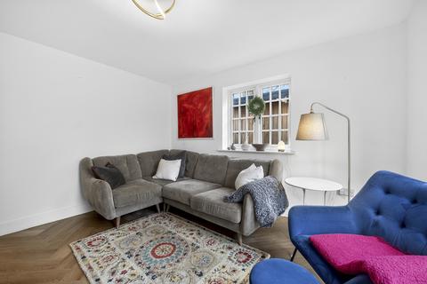 3 bedroom semi-detached house for sale, Maida's Way, Reading, RG7