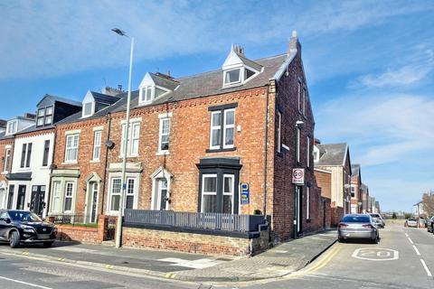 St. Michaels Avenue North, Westoe, South Shields, Tyne and Wear, NE33 3AL