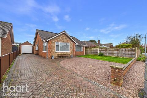 Lotus Close, Waddington