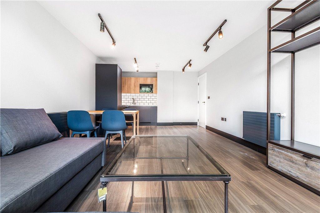 Reception/Kitchen