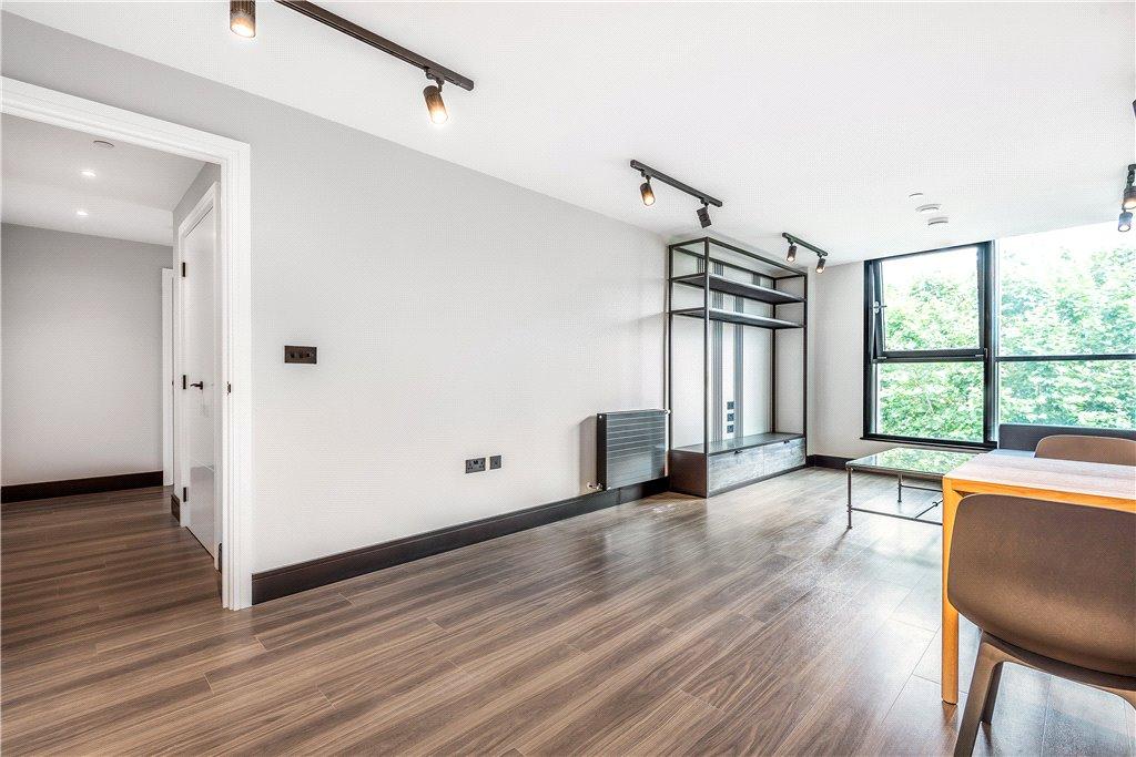 Reception/Kitchen