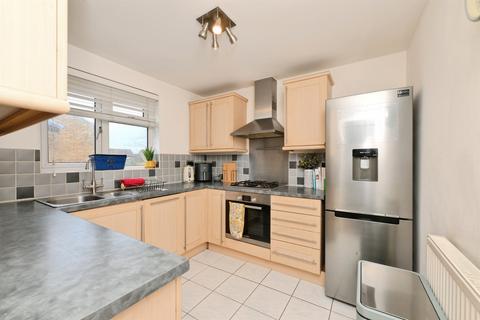 2 bedroom apartment for sale, Great Innings South, Watton At Stone, Hertford