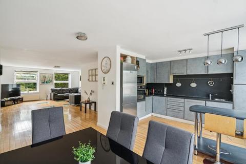 4 bedroom terraced house to rent, Dene Road, Northwood HA6