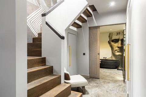 undefined, Porteus Place, London, SW4