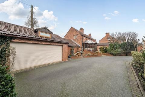 5 bedroom detached house for sale, Moira Road, Overseal, Swadlincote