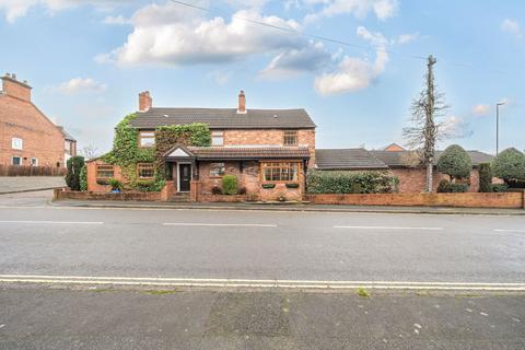 5 bedroom detached house for sale, Moira Road, Overseal, Swadlincote