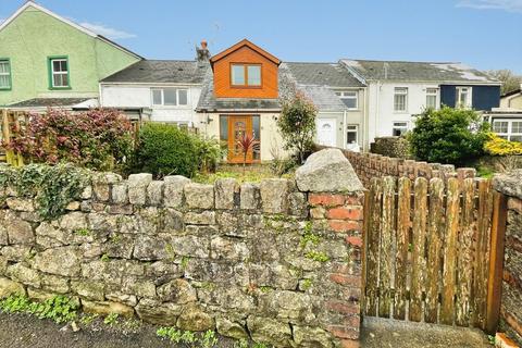 Pen-Yr-Heol, Pen-Y-Fai, Bridgend, CF31