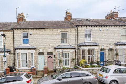 Russell Street, York
