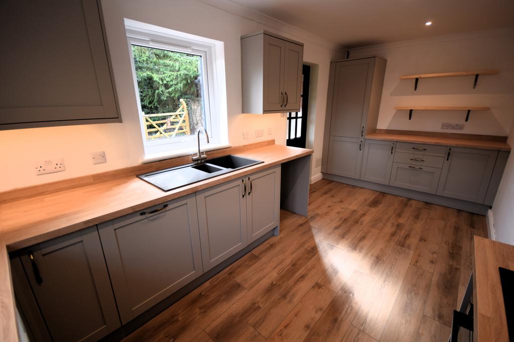 Kitchen Alt View