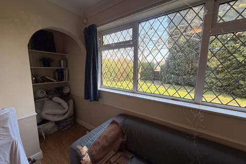 4 bedroom terraced house to rent, Nottingham NG8