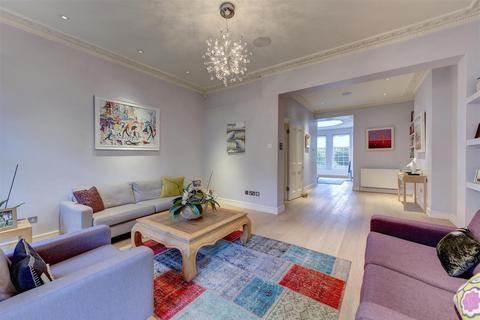 5 bedroom house to rent, Hamilton Terrace, St John's Wood NW8