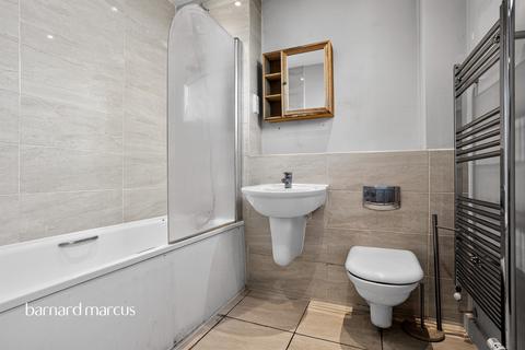 1 bedroom flat for sale, Hogarth Crescent, Croydon