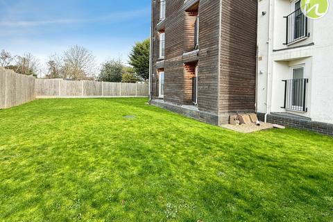 undefined, Southend Road, Stanford-Le-Hope, SS17