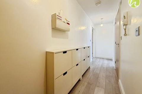 undefined, Southend Road, Stanford-Le-Hope, SS17