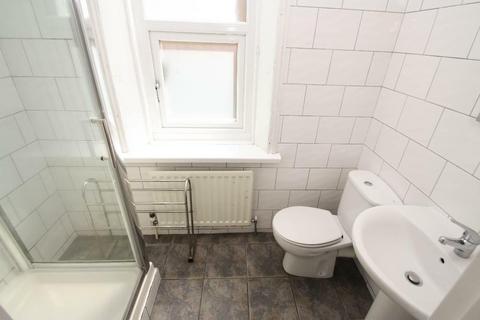 3 bedroom ground floor maisonette to rent, Tavistock Road, Newcastle upon Tyne, NE2