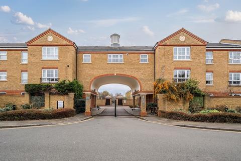 1 bedroom flat for sale, Malthouse Drive, Chiswick, London, W4