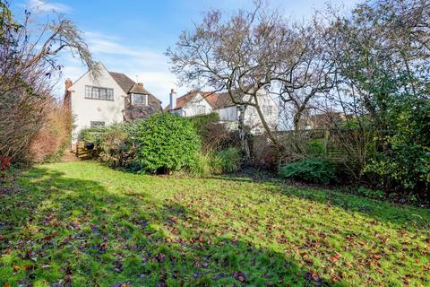 3 bedroom house for sale, Winn Road, London