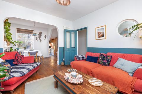 3 bedroom semi-detached house for sale, 'Captains Cottage' Queens Place, Shoreham-By-Sea