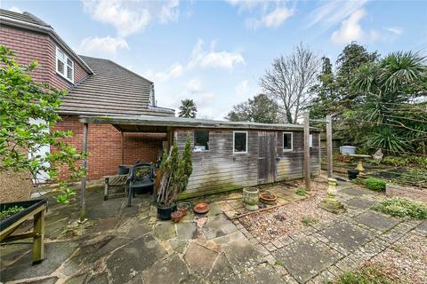 2 bedroom bungalow for sale, Coombe Crescent, Hampton