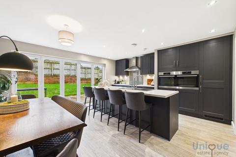 5 bedroom detached house for sale, Heaton Way, Kirkham PR4