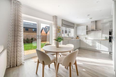 3 bedroom detached house for sale, Tiger Moth Drive, Cheltenham GL52