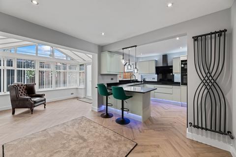 3 bedroom semi-detached house for sale, Martham Close, Grappenhall, WA4