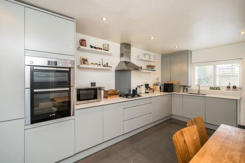 3 bedroom house for sale, Mallinson Road, London SW11