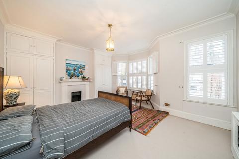3 bedroom house for sale, Mallinson Road, London SW11
