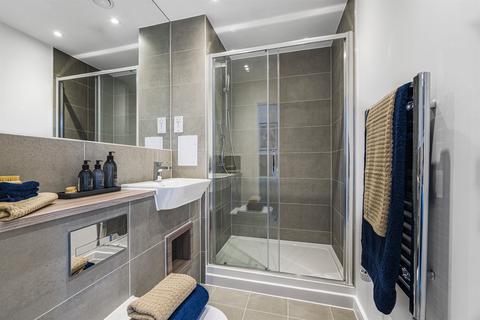 2 bedroom apartment to rent, 129 South Street, Enfield EN3