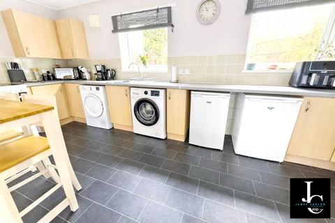 3 bedroom semi-detached house for sale, Wrekin View, Telford TF7