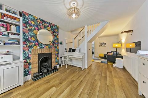 3 bedroom terraced house for sale, Sandycombe Road, Kew, Surrey, TW9