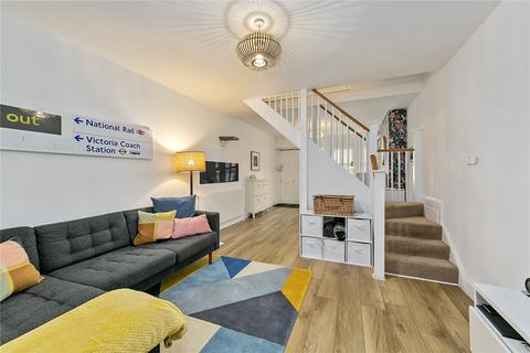 3 bedroom terraced house for sale, Sandycombe Road, Kew, Surrey, TW9