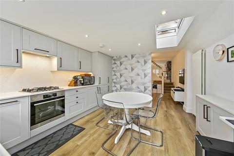 3 bedroom terraced house for sale, Sandycombe Road, Kew, Surrey, TW9
