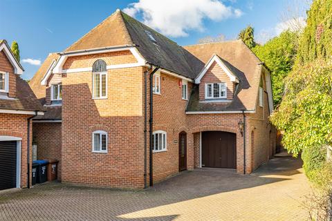 undefined, Wendover Court, Welwyn