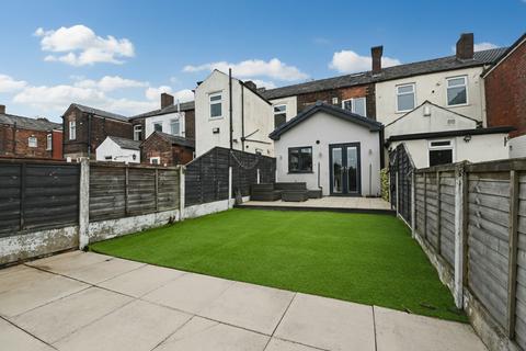 3 bedroom terraced house for sale, Cemetery Road South, Swinton, M27